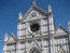 Мэй на фоне Duomo